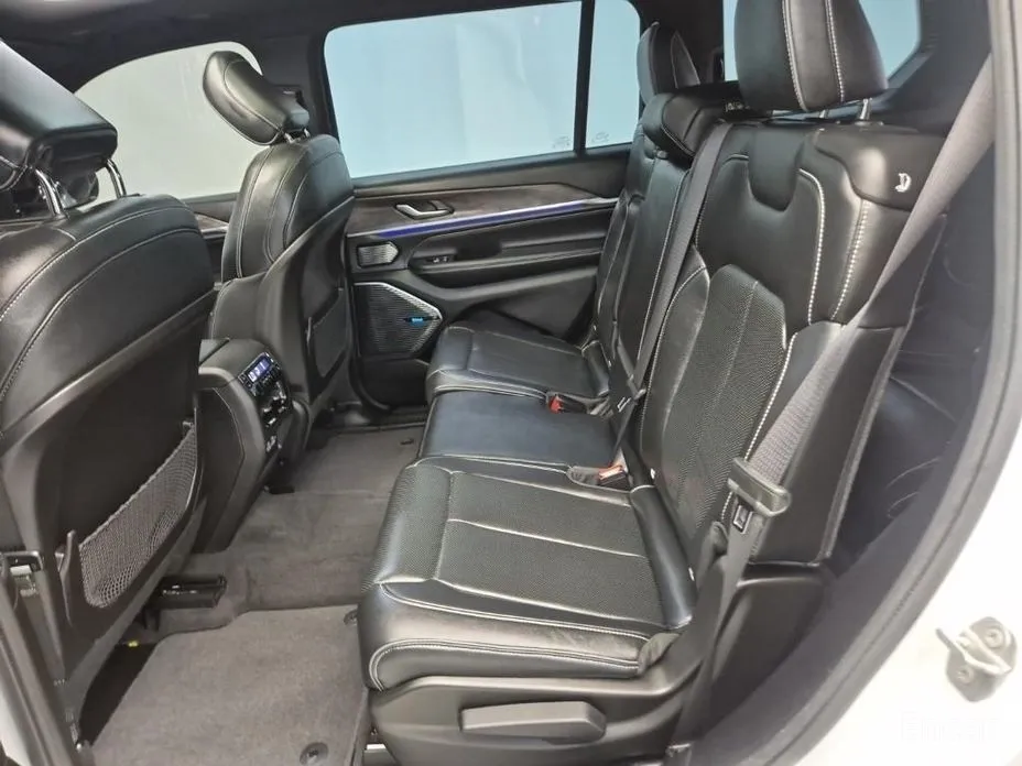 Jeep Cherokee 2021 L 3.6 Overland