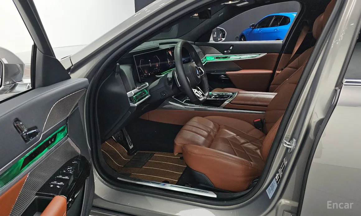 BMW 7 Series 2022 740i sDrive M Sport