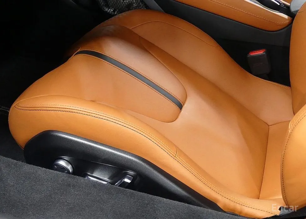 Lotus Emira 2021 3.5