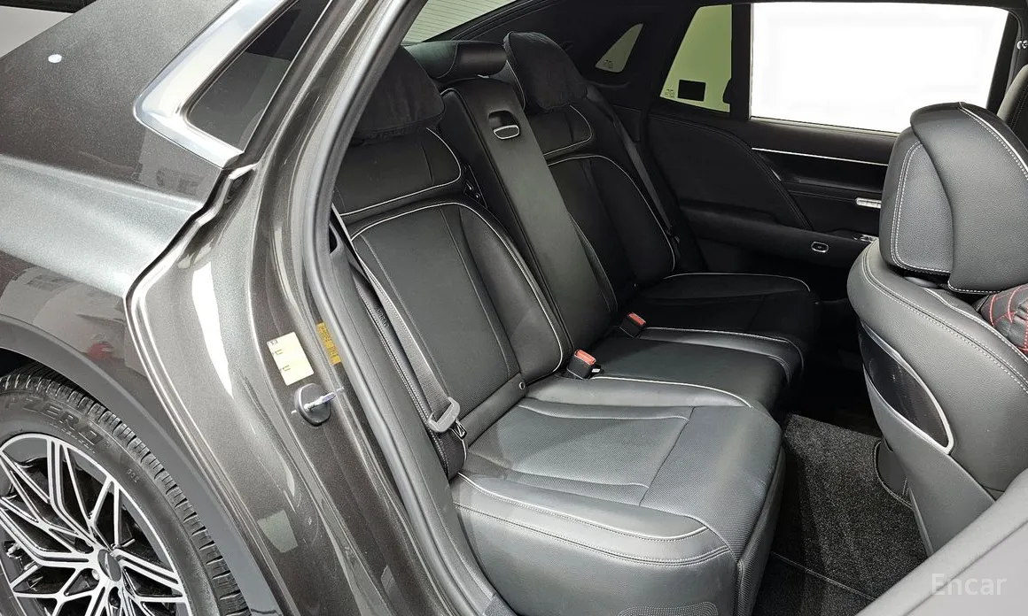 Genesis G90 2021 Gasoline 3.5 Turbo AWD