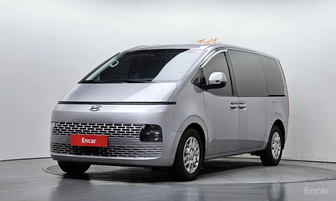 2021 Hyundai Staria