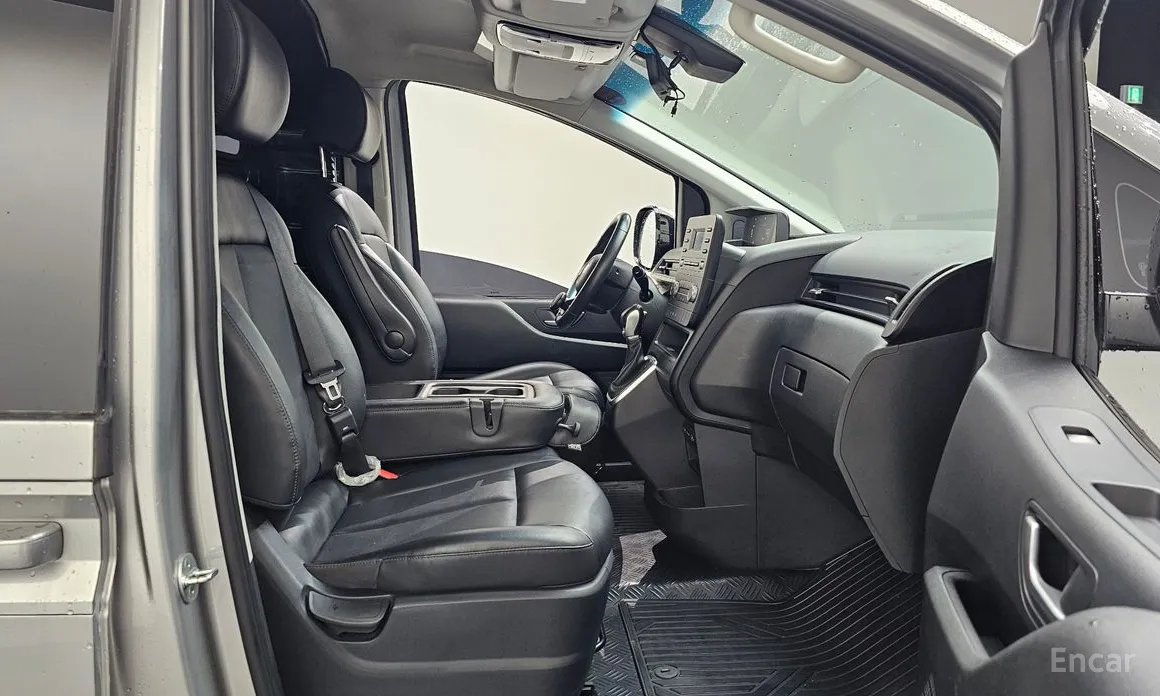 Hyundai Staria 2021 Cargo 3-Seater