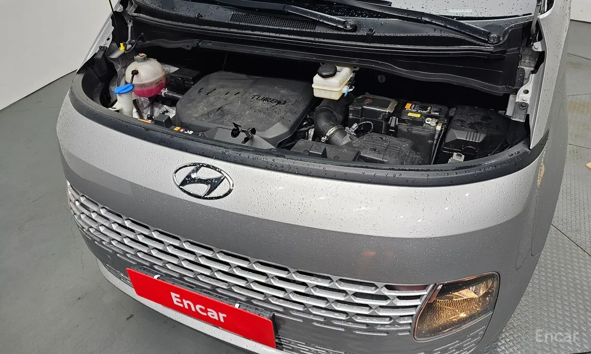 Hyundai Staria 2021 Cargo 3-Seater