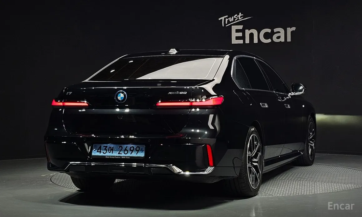 BMW i7 2022 xDrive 60 M sport