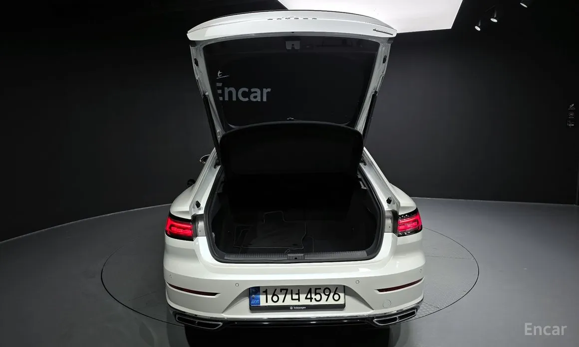 Volkswagen Arteon 2018 2.0 TDI R-LIINE 4Motion