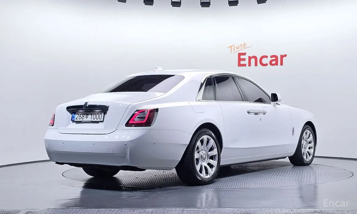 Rolls-Royce Ghost 2020 6.7 V12