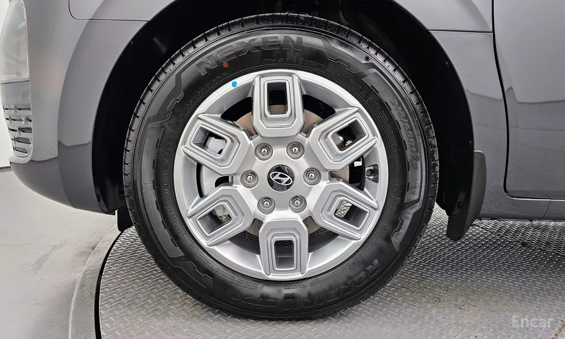 Hyundai Staria 2021 Tourer 9-Seater