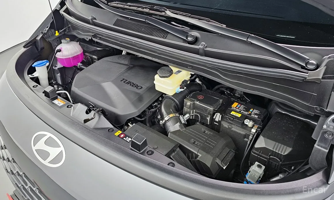 Hyundai Staria 2021 Tourer 9-Seater