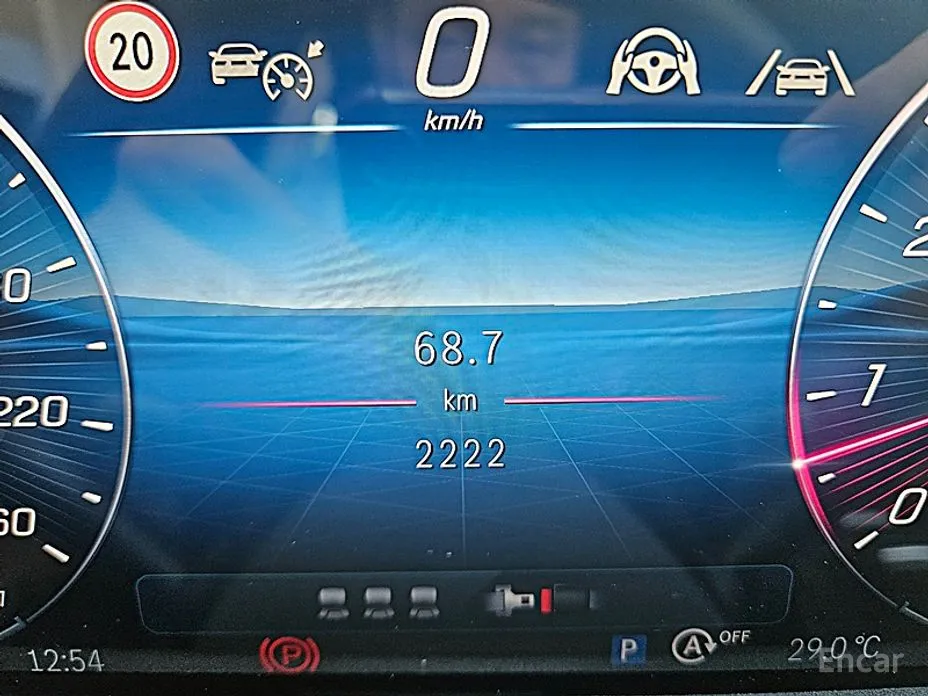 Mercedes-Benz E-Class 2024 E200 Avantgarde