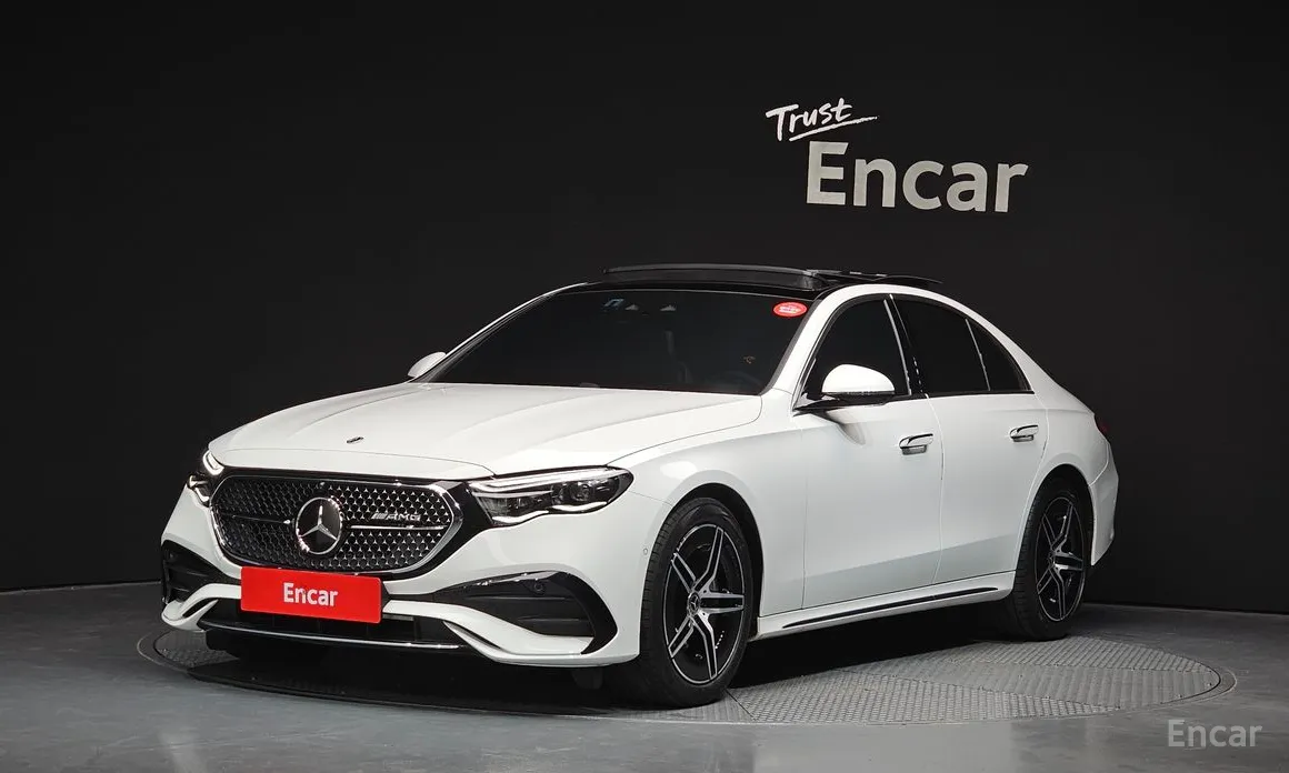 Mercedes-Benz E-Class 2024 E300 4MATIC AMG Line