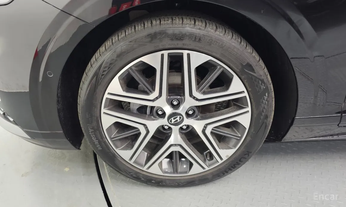 Hyundai Grandeur 2022 Exclusive