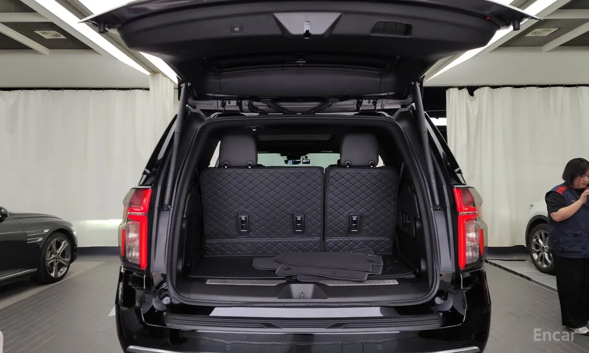 Chevrolet Tahoe 2022 6.2 Dark Knight 4WD