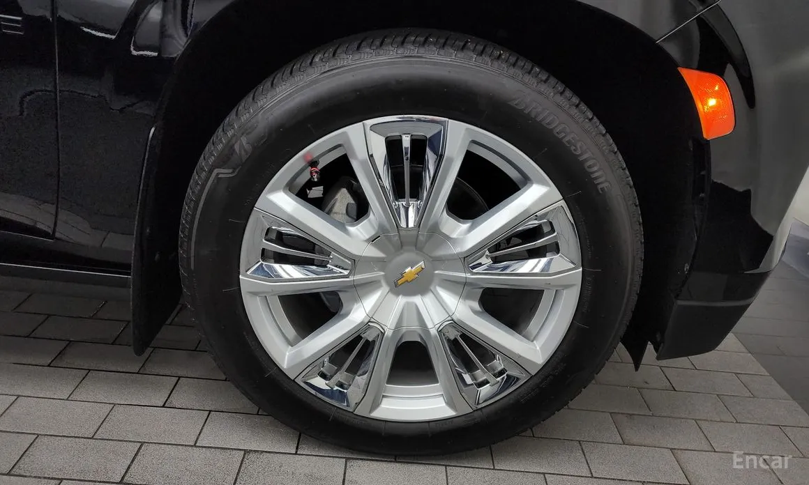 Chevrolet Tahoe 2022 6.2 Dark Knight 4WD