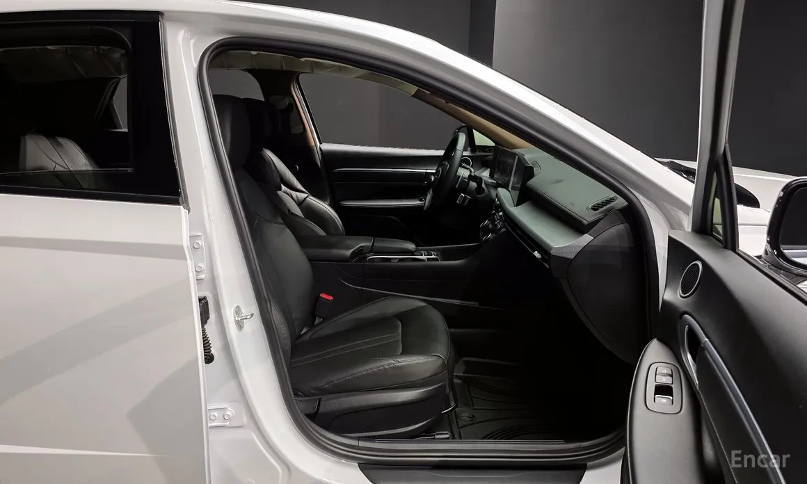 Hyundai Sonata 2023 2.0 LPG(Taxi)