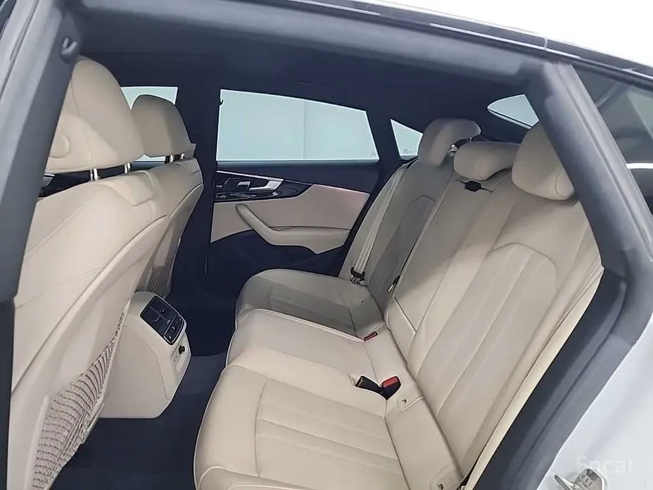 Audi A5 2017 45 TFSI Quattro Premium Sportback