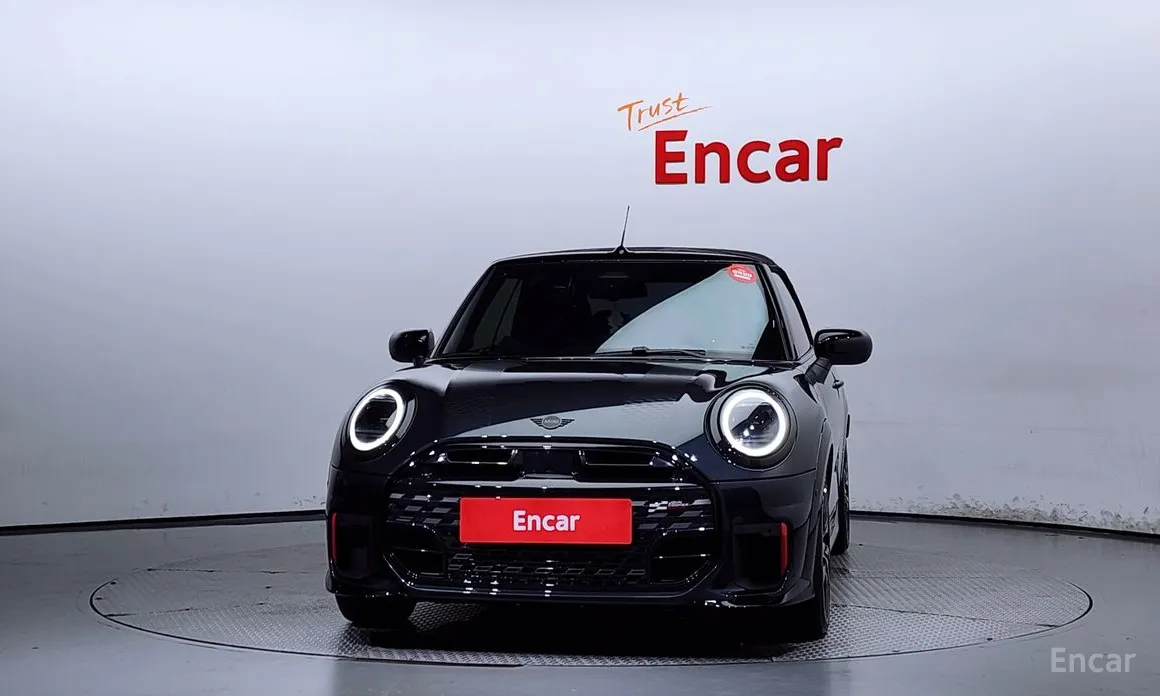 Mini Cooper Convertible 2025 JCW