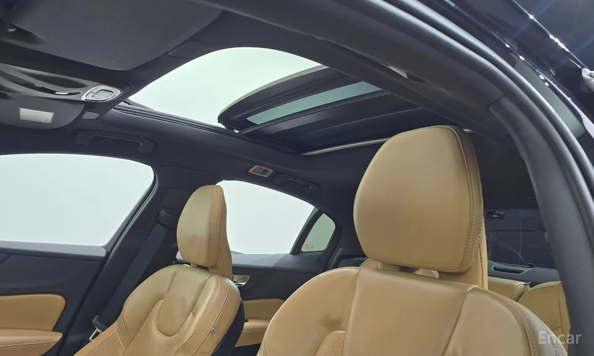 Volvo S60 2019 B5 Inscription