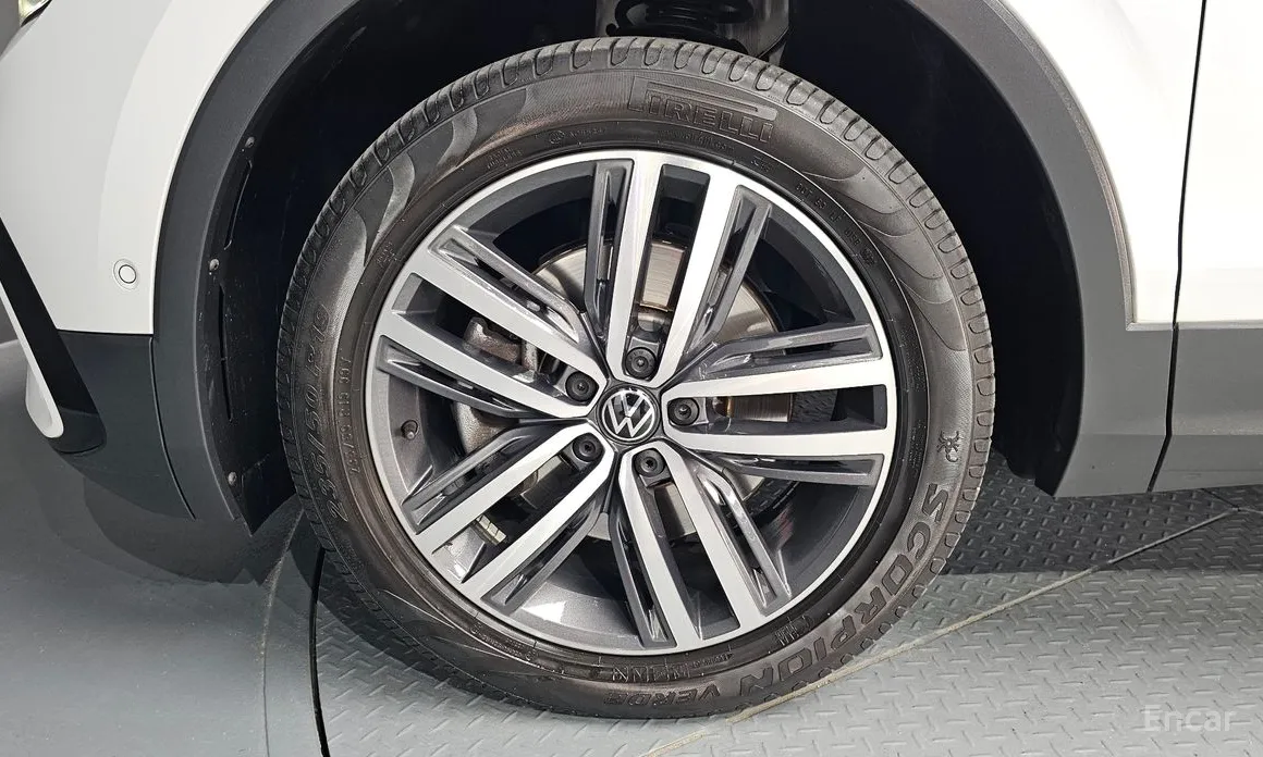 Volkswagen Tiguan 2018 2.0 TSI Prestige