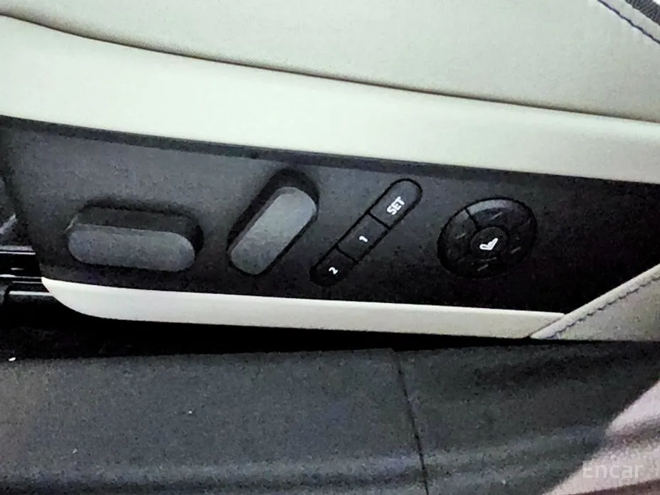 Mini Aceman 2025 SE Favoured