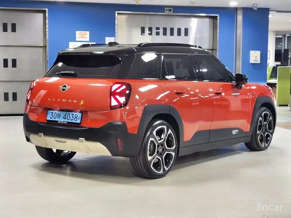 Mini Aceman 2025 SE Favoured