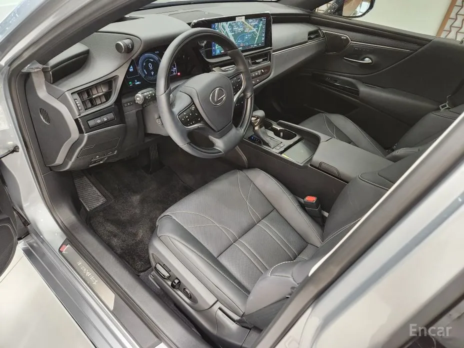 Lexus ES 2018 Executive