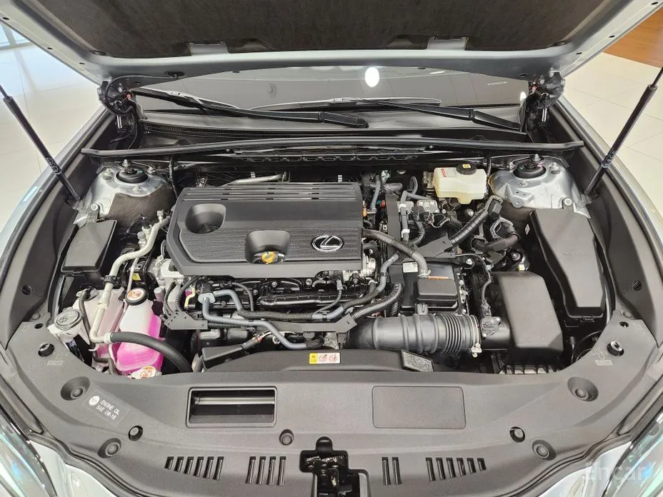 Lexus ES 2018 Executive