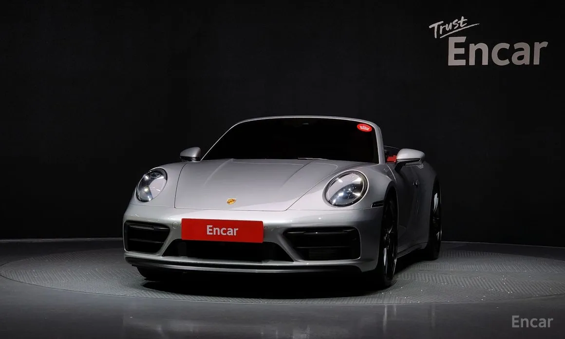 Porsche 911 2019 Carrera 4 GTS Cabriolet