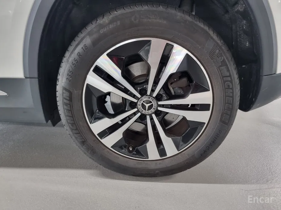 Mercedes-Benz GLA-Class 2020 GLA220