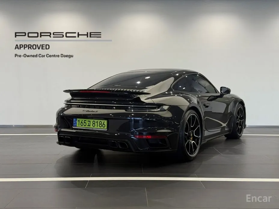 Porsche 911 2019 Turbo S
