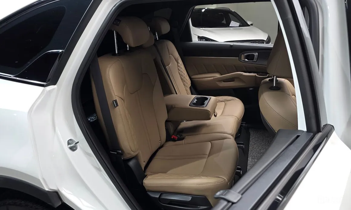 Kia Sorento 2023 HEV 1.6 2WD