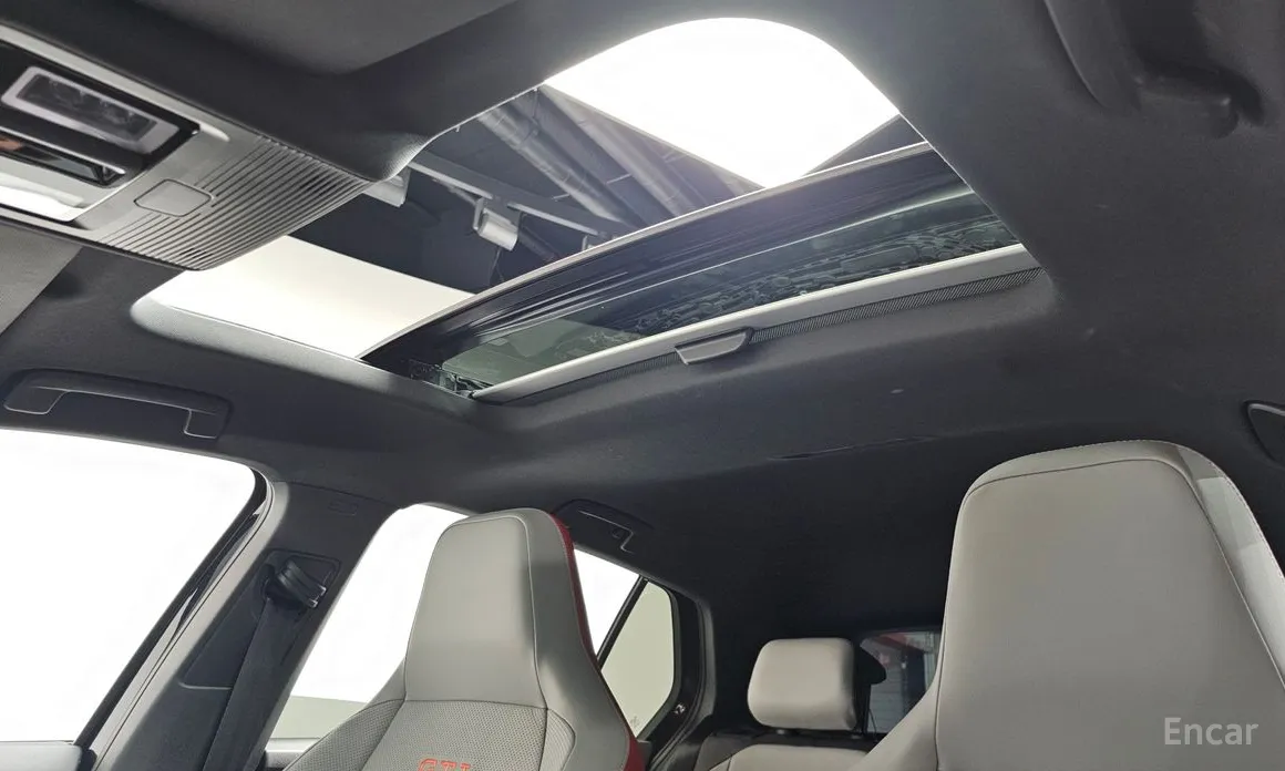 Volkswagen Golf 2022 2.0 GTI