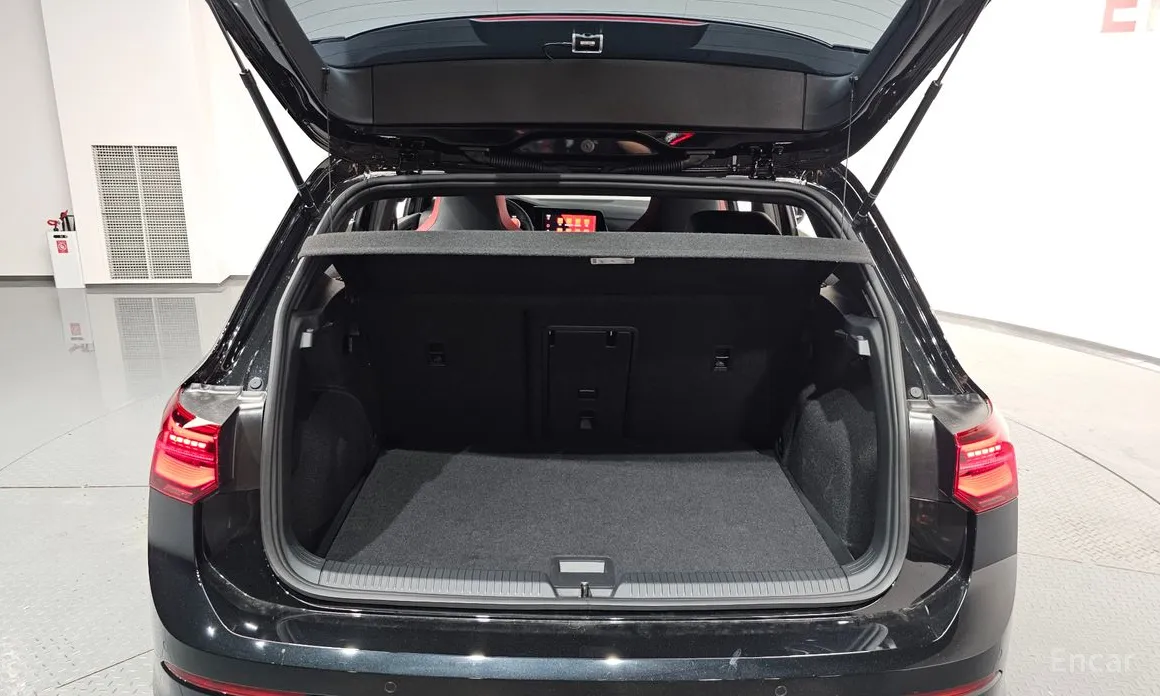 Volkswagen Golf 2022 2.0 GTI