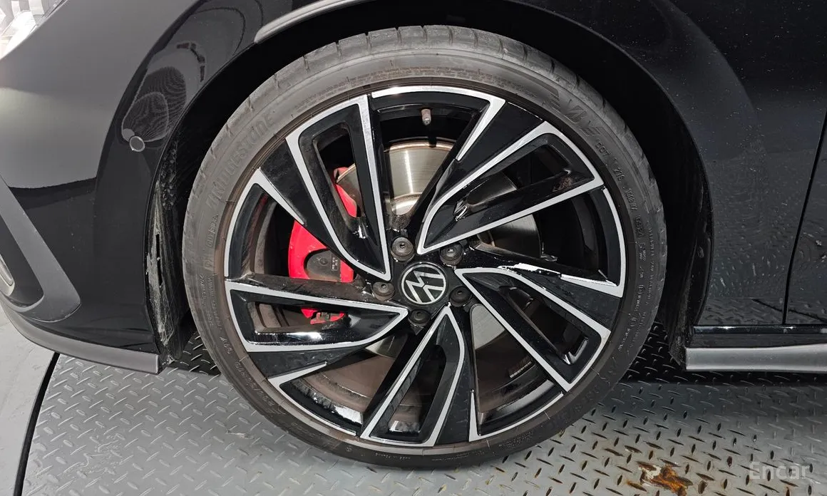Volkswagen Golf 2022 2.0 GTI