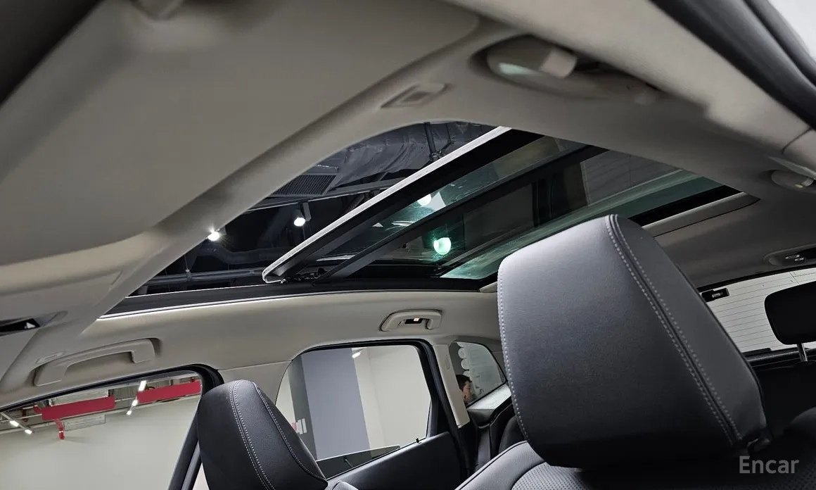 BMW 2 Series 2022 220i Luxury