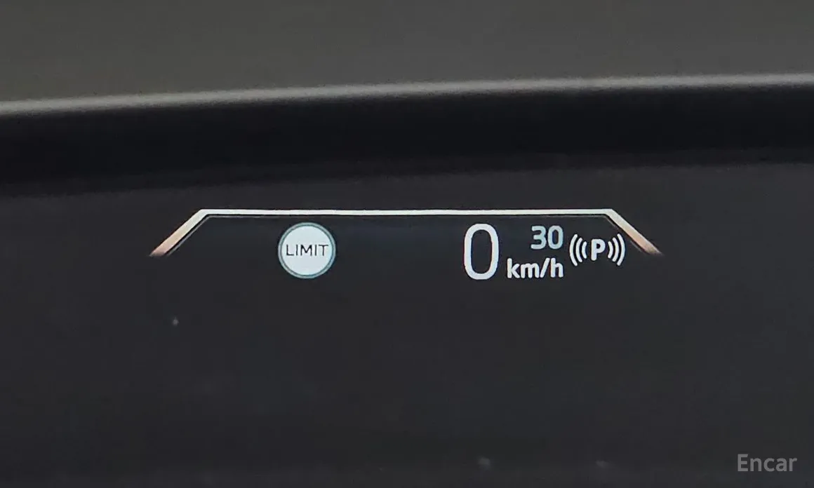 BMW 2 Series 2022 220i Luxury