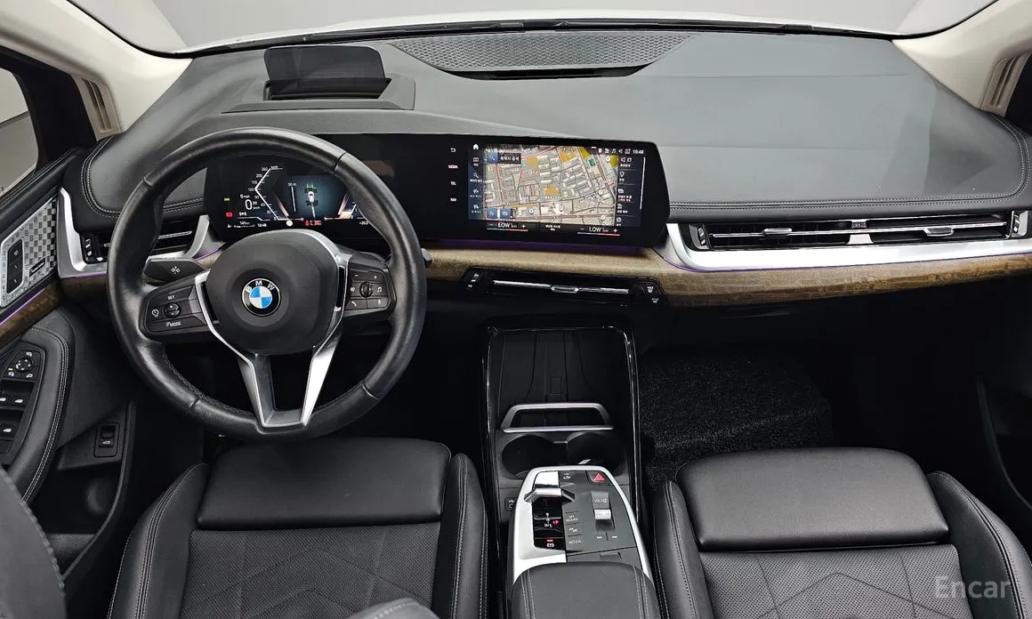BMW 2 Series 2022 220i Luxury