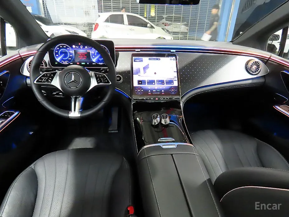 Mercedes-Benz EQE 2022 EQE350+