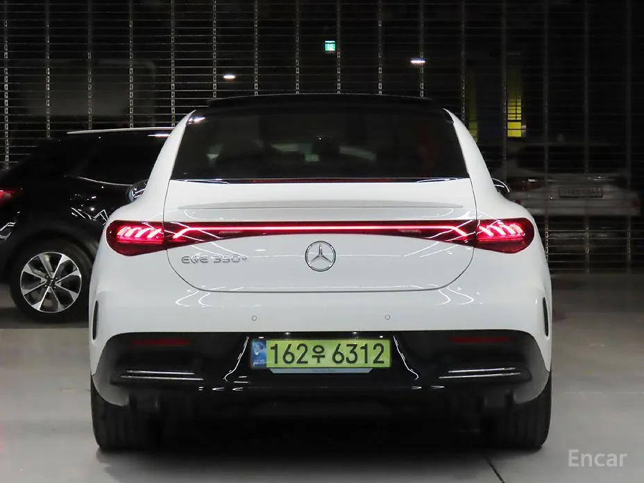 Mercedes-Benz EQE 2022 EQE350+