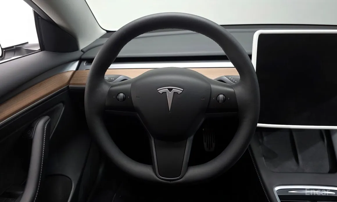Tesla Model 3 2017 Long Range