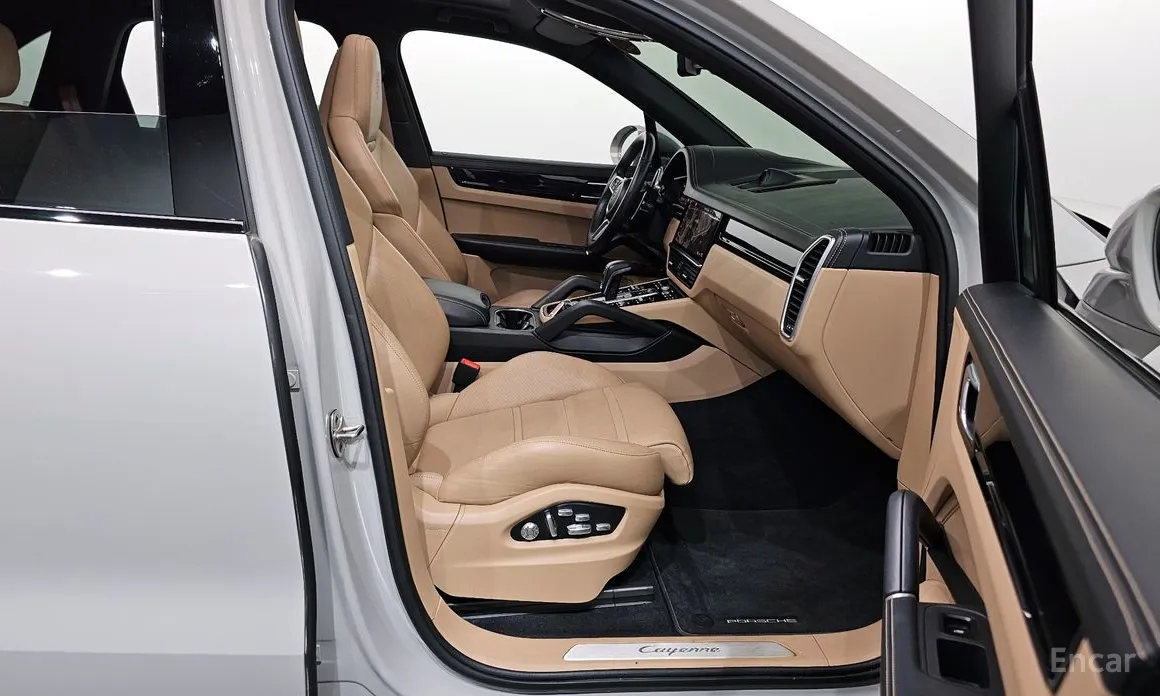 Porsche Cayenne 2019 3.0 E-Hybrid