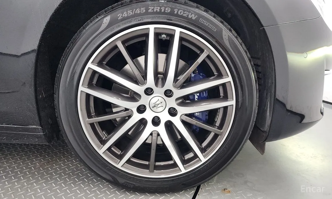 Maserati Ghibli 2013 2.0