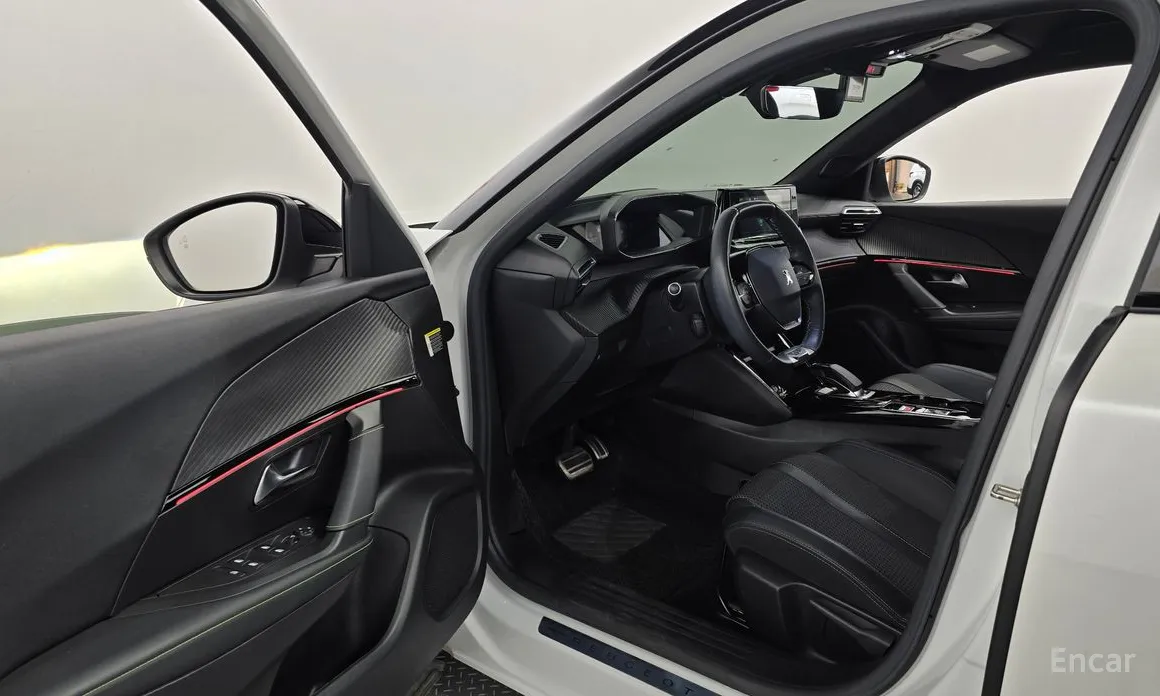 Peugeot 2008 2020 EV GT