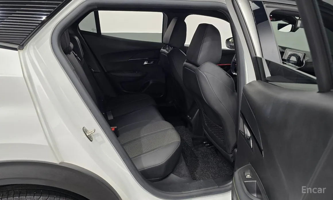 Peugeot 2008 2020 EV GT