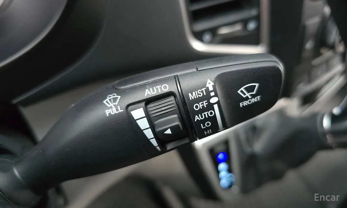 Hyundai Solati 2015 16-seater