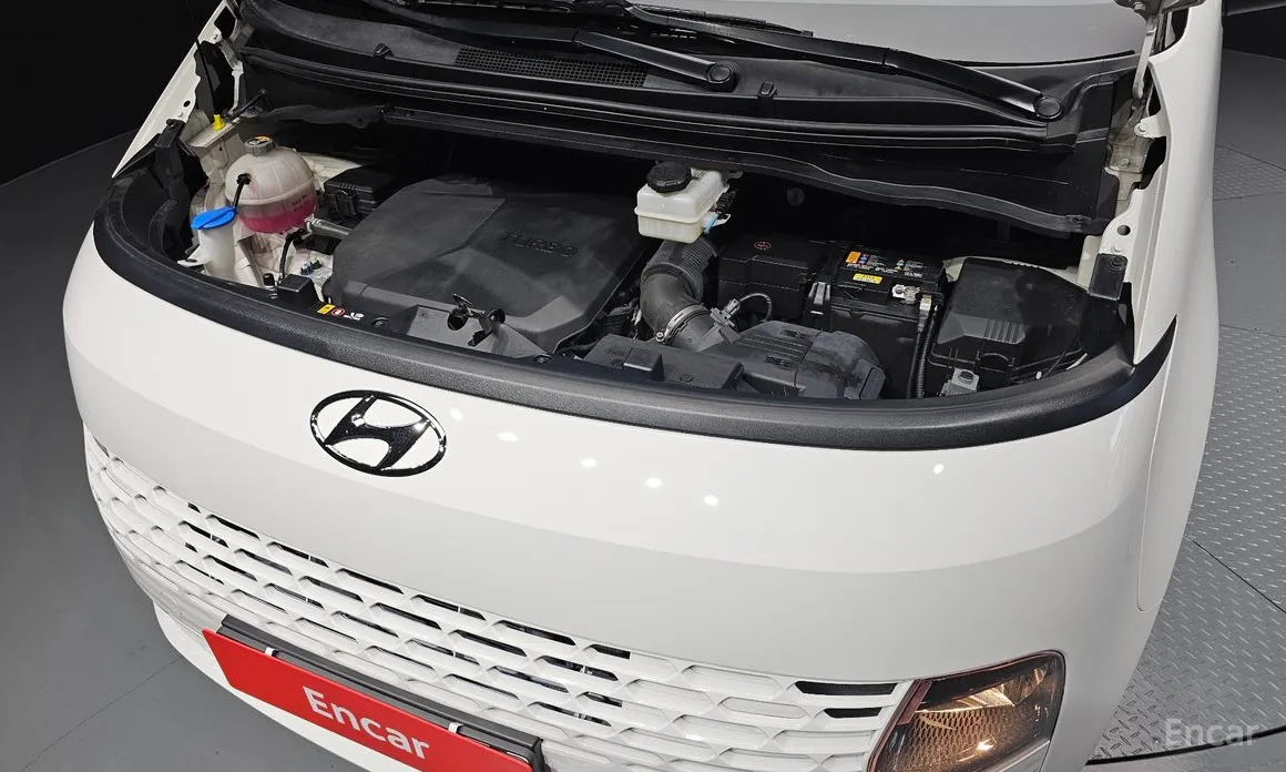 Hyundai Staria 2021 Cargo 3-Seater