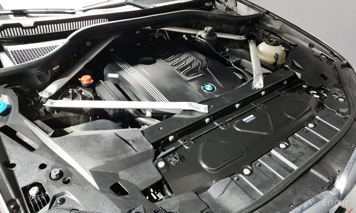 BMW X5 2019 xDrive 40i M Sport