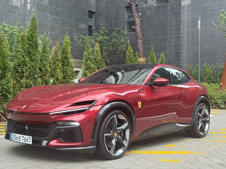 Ferrari Purosangue 2022 6.5 V12