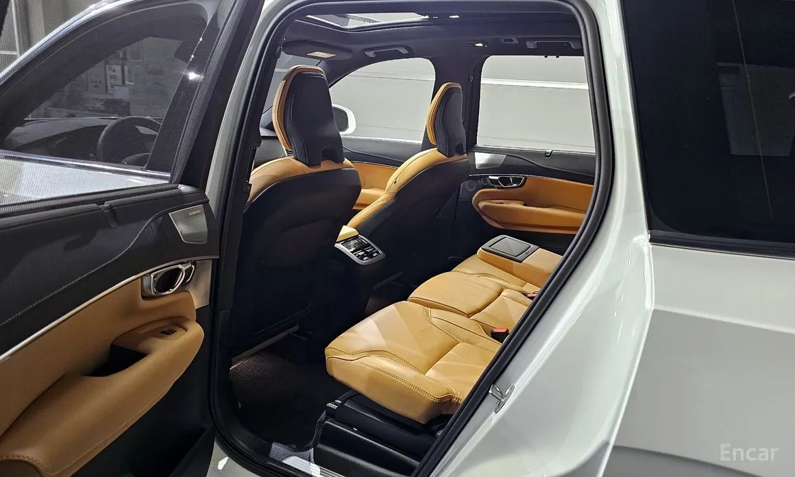 Volvo XC90 2016 B6 Ultra Bright