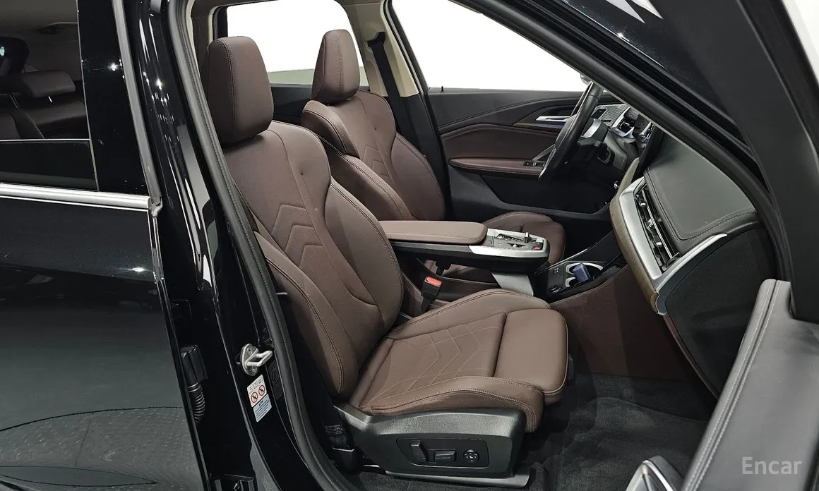 BMW iX1 2023 xDrive 30 xLine