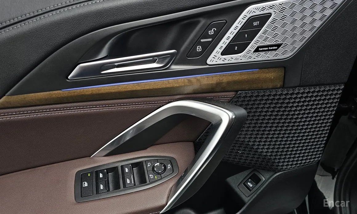 BMW iX1 2023 xDrive 30 xLine